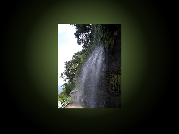 చిక్క మగళూర్ జలపాతాలు 