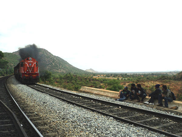 మాకలిదుర్గ 