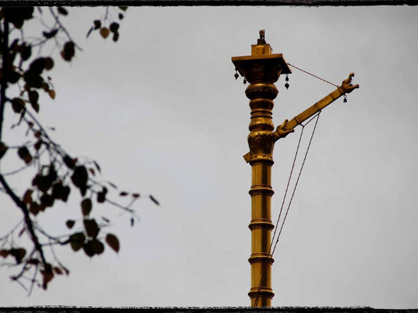 దేవాలయం ఎపుడు తెరుస్తారు ? 