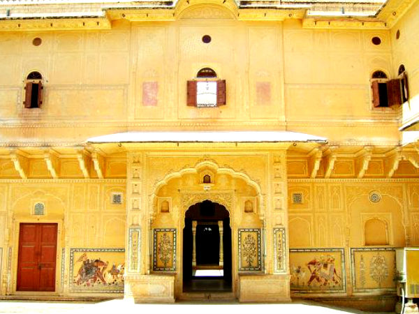 నహర్ ఘర్ ఫోర్ట్ 