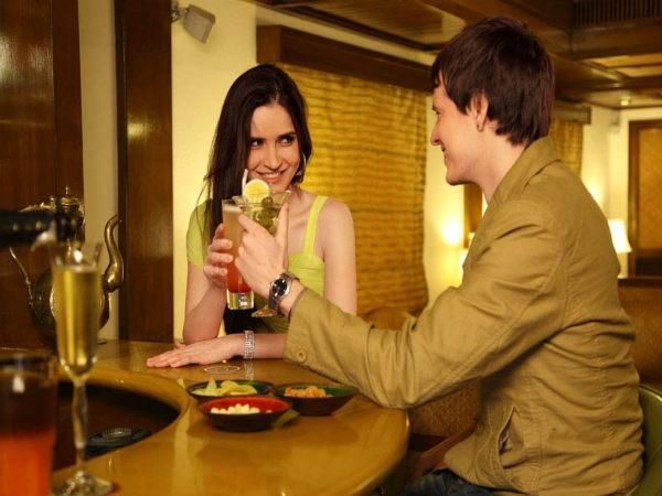 ఇది రైలా ...రాజ భోగాల మహాలా ? 