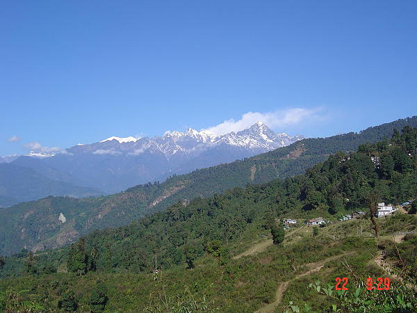 యుక్సోం అండ్ జొన్గ్రి 