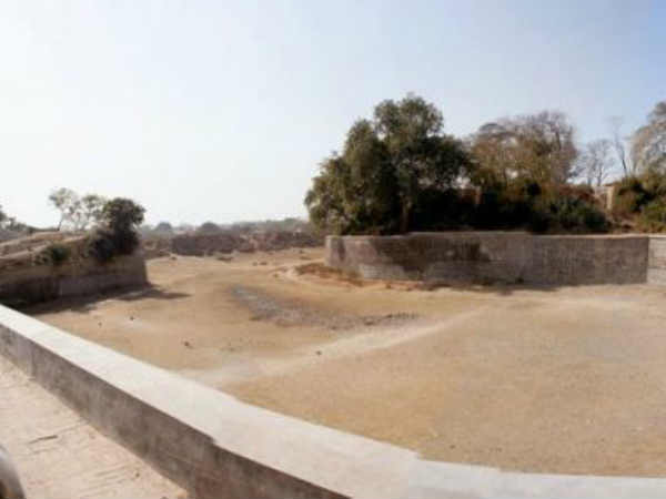 విహార ప్రదేశాలు 