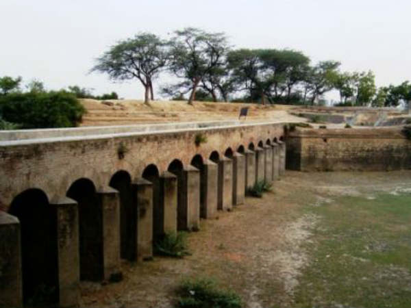 ఆశ్రమాలు 