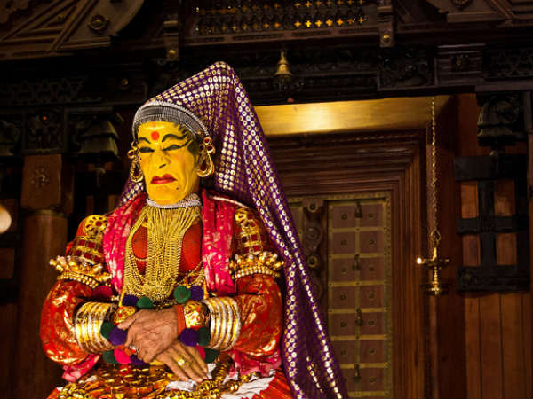 నృత్య రూపకాలు - నేటి ఆదర్శాలు!