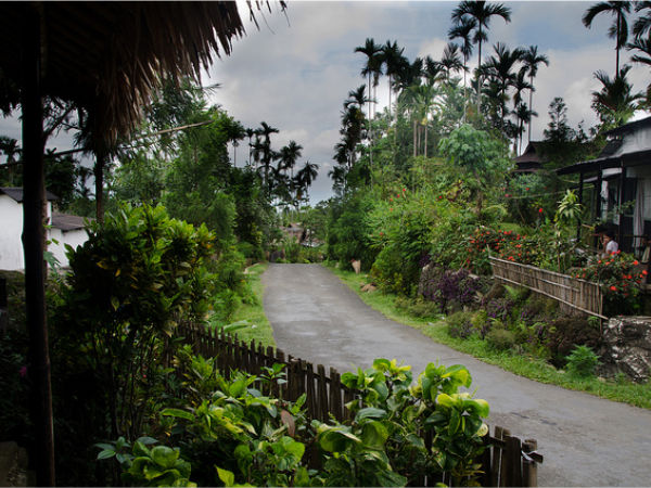 మబ్బుల్లో ప్రయాణం !