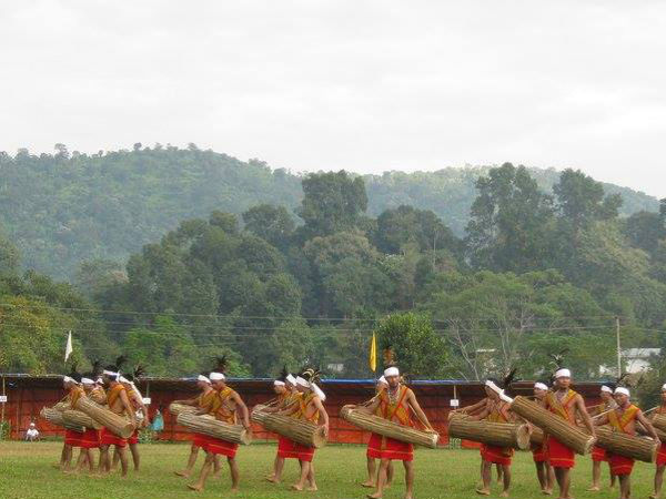  మబ్బుల్లో ప్రయాణం - మనసులో ఆహ్లాదం!!