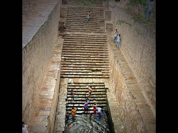 అందాల బావులు - అందరికి అవసరాలు 
