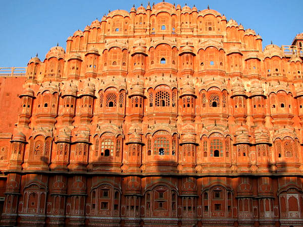 హై వే ఆకర్షణలు - అంతులేని ప్రయాణాలు !