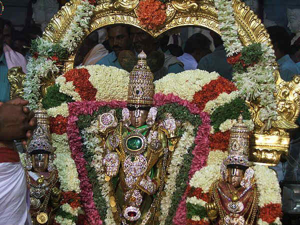 గోవిందా...గోవింద...అంటే చాలు పలికే దేవుడు!