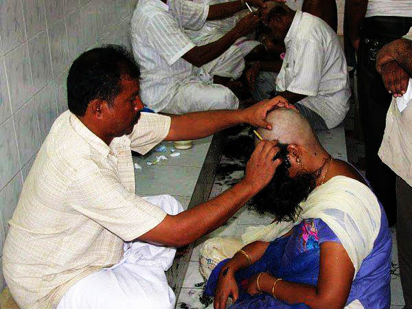 గోవిందా...గోవింద...అంటే చాలు పలికే దేవుడు!