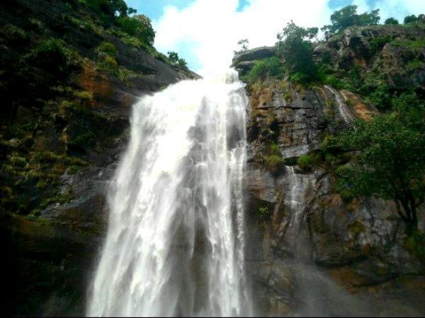 మసిలా ఫాల్స్ 