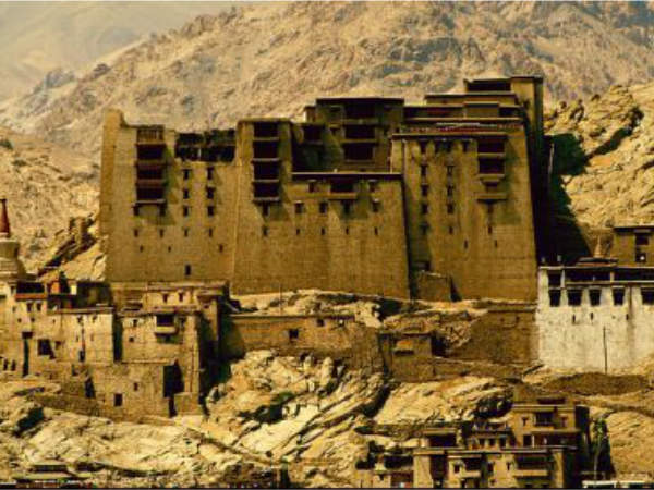 లెహ్ పాలస్ 