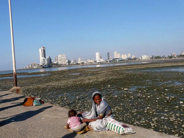 ముంబై జీవనం 