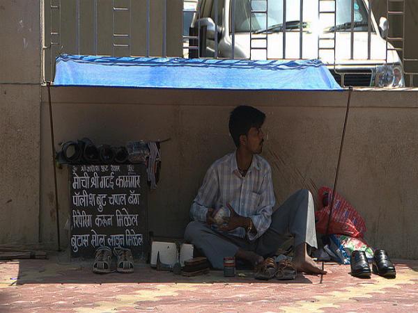 ముంబై జీవనం 