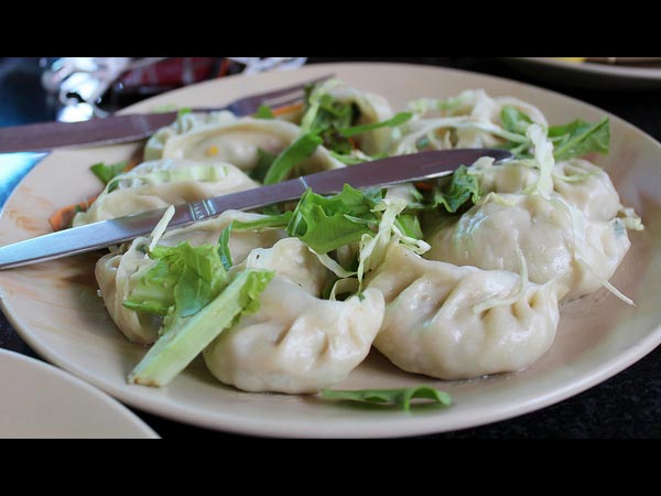 కులు మనాలి స్థానిక ఆహారాలు