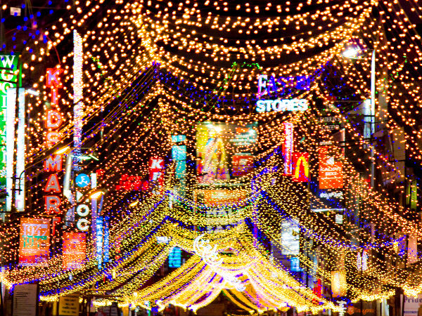 షాపింగ్ అంటే మనసా ?