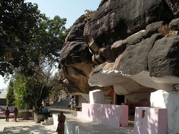 పార్వతి గుహ