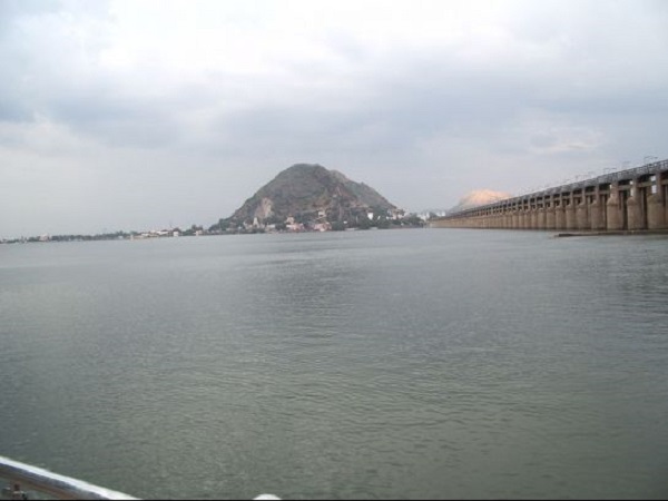 ప్రకాశం బ్యారేజ్