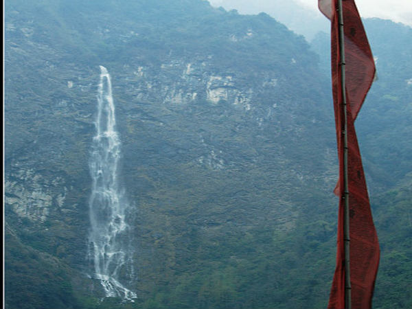 చుంగ్త౦గ్