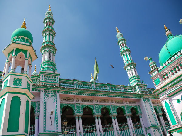 మసీద్ - ఎ- అజాం