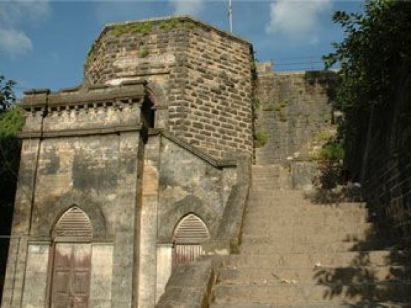 ఉపర్కోట్