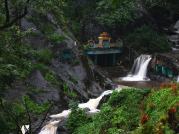 కాళహట్టి జలపాతాలు