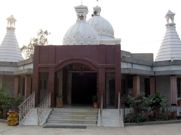 సీతాదేవి భూమిలో లభించిన చోటు - సీతామర్హి 