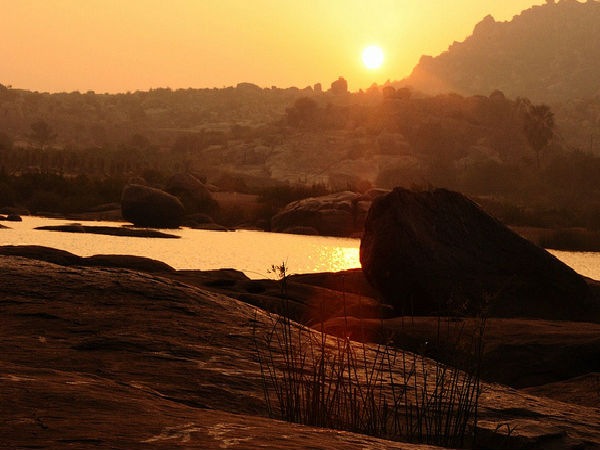 హనుమంతుడు రామలక్ష్మణులను మొదటిసారి గా కలసిన ప్రదేశం - హనుమాన్ హళ్ళి