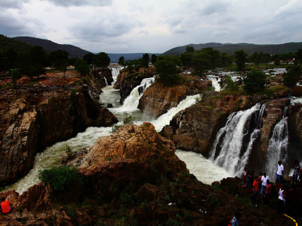 ఊహకందని జలపాతాలు