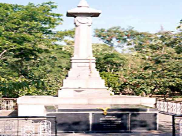 సుబ్రహ్మణ్య శివ స్మారక చిహ్నం