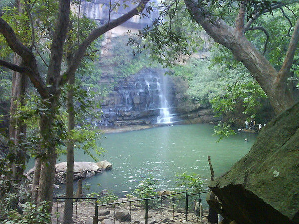 మల్లెల తీర్థం