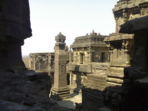 ఎల్లోరా (మహారాష్ట్ర) 