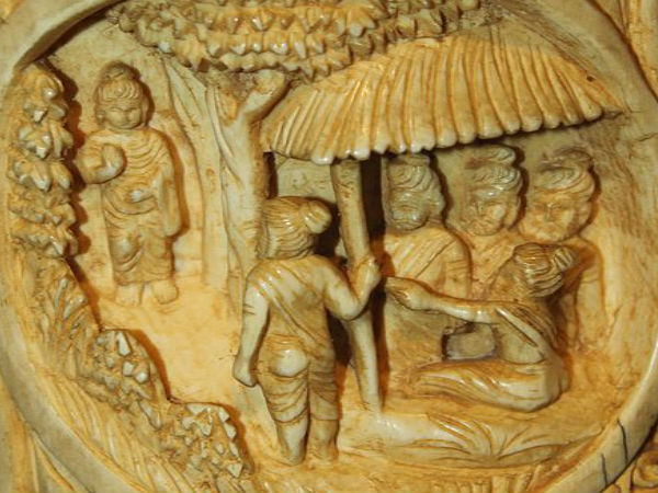 పూర్వ స్నేహితులతో