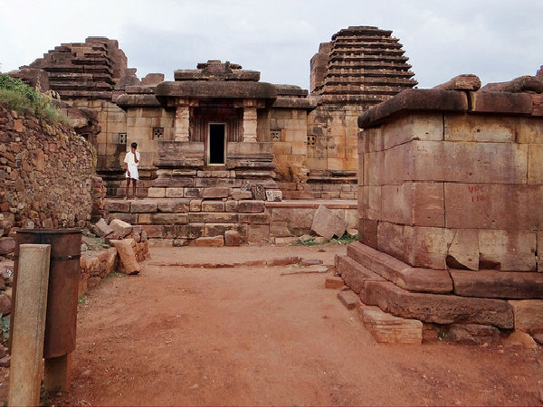 త్రయంబకేశ్వర దేవాలయ సముదాయం 