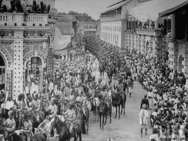 నవాబు వస్తున్నప్పుడు