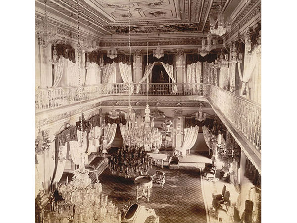 డ్రాయింగ్ రూమ్