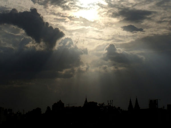 వాతావరణాన్ని ఆస్వాదించండి ..