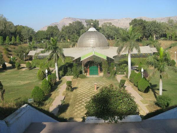 స్మారక కట్టడాలు, అల్వార్