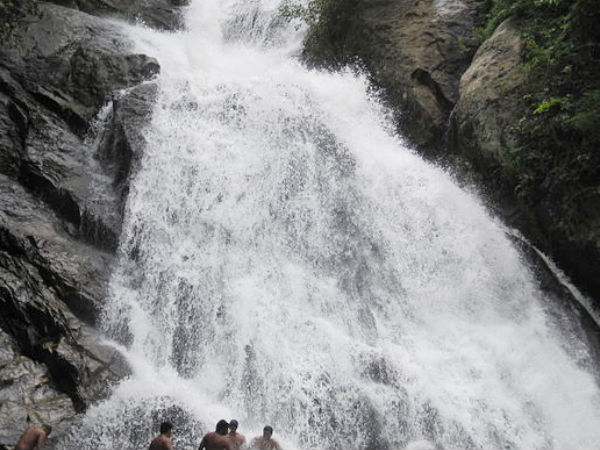 మంకీ జలపాతం, పొల్లాచి మంకీ జలపాతం, పొల్లాచి