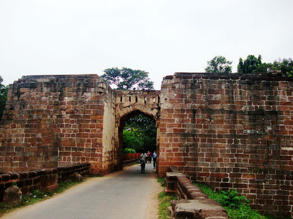 కటక్ మరియు చుట్టూ ఉన్న పర్యాటక స్థలాలు