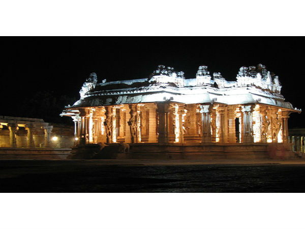 ఉత్సవాలు జరిగే తీరు దృశ్యరూపంలో ...