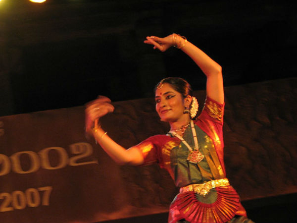 ఉత్సవాలు జరిగే తీరు దృశ్యరూపంలో ...