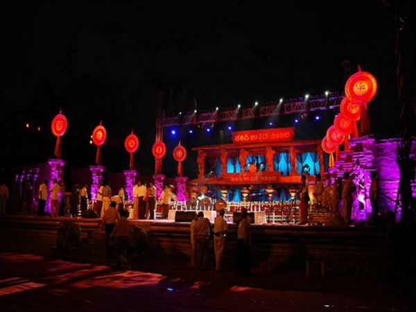 ఉత్సవాలు జరిగే తీరు దృశ్యరూపంలో ...