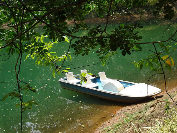 తేన్మల లో ఆనందించాల్సినవి