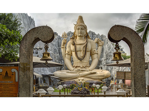 అమర్నాథ్ గుహ చరిత్ర 