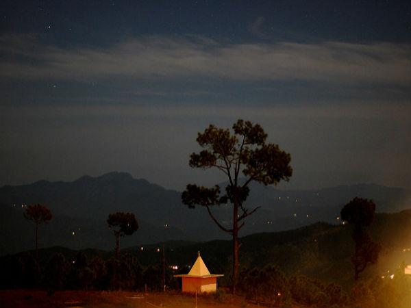 చాముండా దేవి ఆలయం 