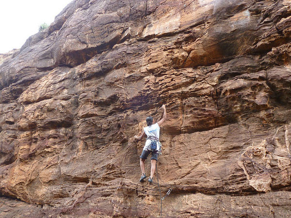 రాక్ క్లైమ్బింగ్, హొన్నమన కేరే 