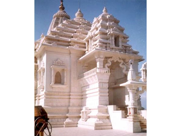 బాబా బరోహ్ టెంపుల్