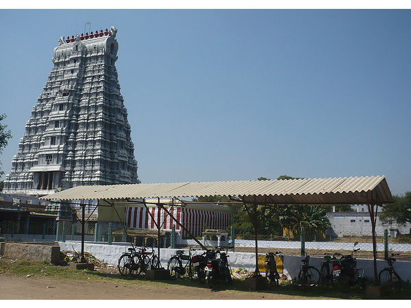 మధవర్ విలగం వైద్య నతార్ ఆలయం